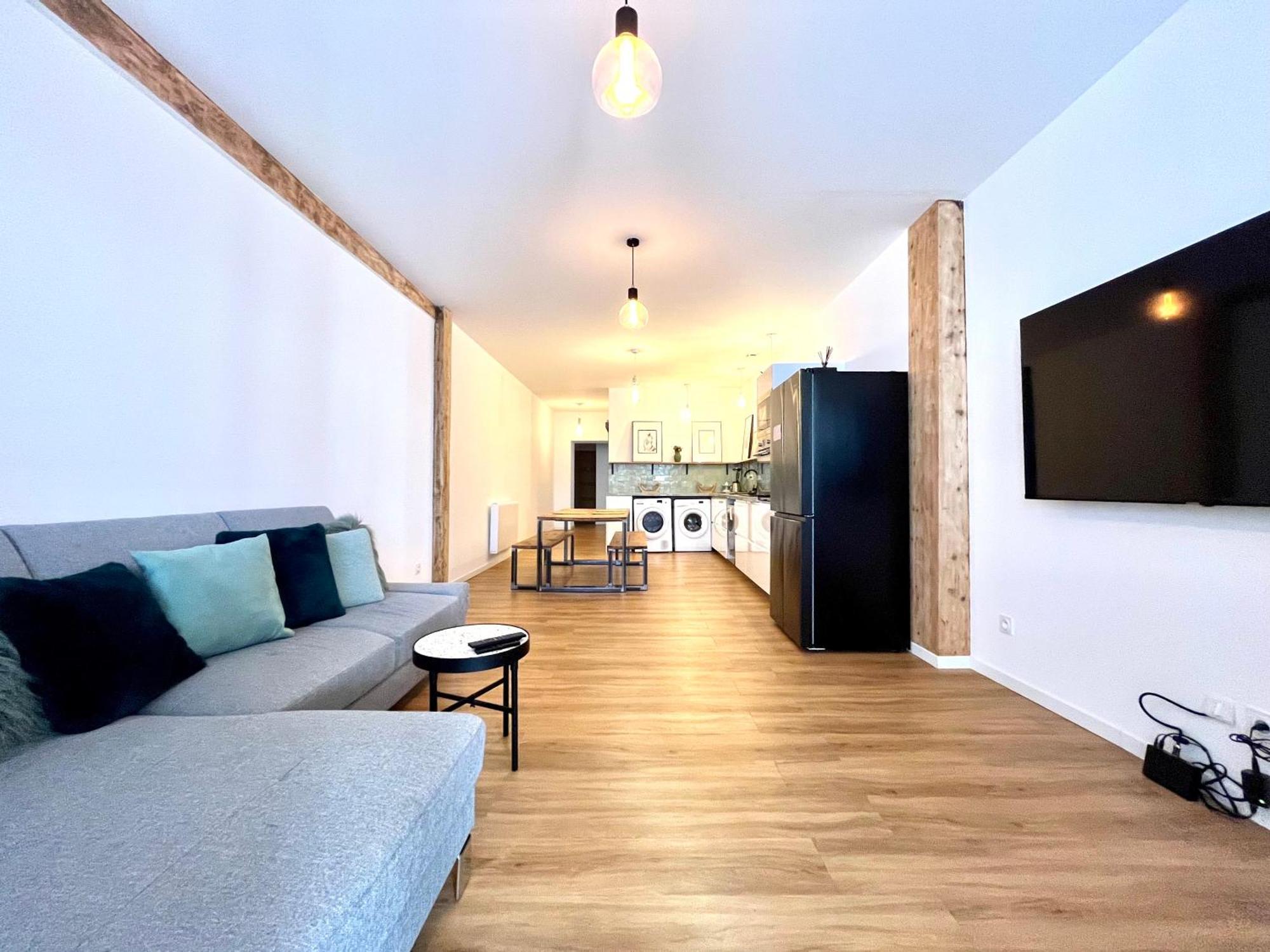Appartement Chic And Nenwly Renovated - Location Marseilles